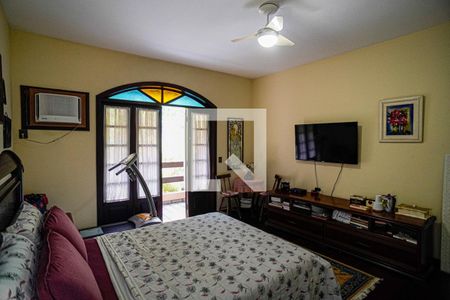 Casa à venda com 600m², 3 quartos e 3 vagasSuite Master