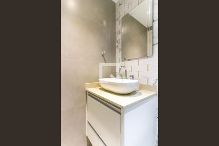 Apartamento para alugar com 60m², 2 quartos e 2 vagas Apartamento para alugar com 60m², 2 quartos e 2 vagasBanheiro Social