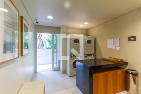 Apartamento para alugar com 60m², 2 quartos e 2 vagas Apartamento para alugar com 60m², 2 quartos e 2 vagasLavanderia