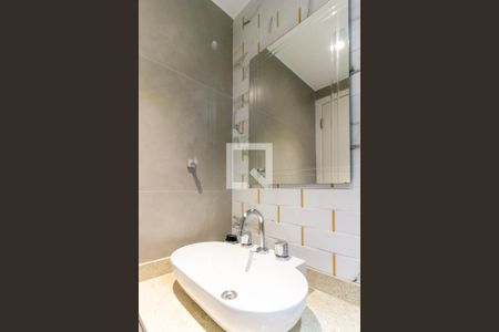 Apartamento para alugar com 60m², 2 quartos e 2 vagas Apartamento para alugar com 60m², 2 quartos e 2 vagasBanheiro Social