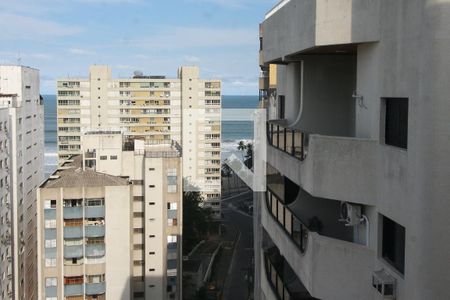 Vista de apartamento para alugar com 3 quartos, 145m² em Pitangueiras, Guarujá