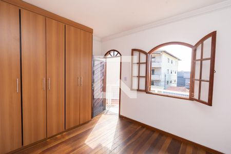 Quarto 1 de casa à venda com 3 quartos, 130m² em Diamante, Belo Horizonte