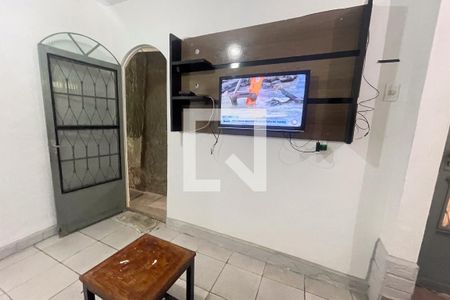 Sala de casa para alugar com 1 quarto, 40m² em Jardim Primavera, Duque de Caxias