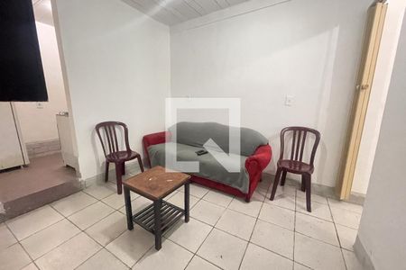 Sala de casa para alugar com 1 quarto, 40m² em Jardim Primavera, Duque de Caxias