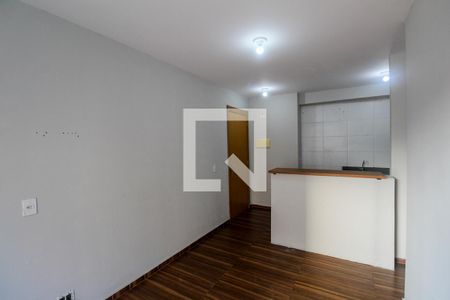 Sala de apartamento para alugar com 2 quartos, 47m² em Jardim Colonial, São Paulo