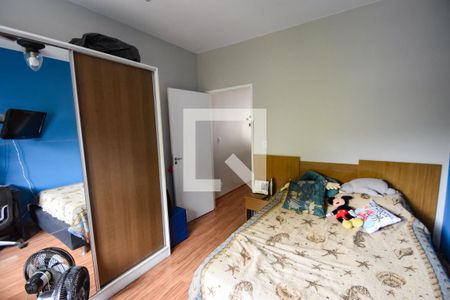 Casa à venda com 360m², 4 quartos e 4 vagas Casa à venda com 360m², 4 quartos e 4 vagasQuarto 4