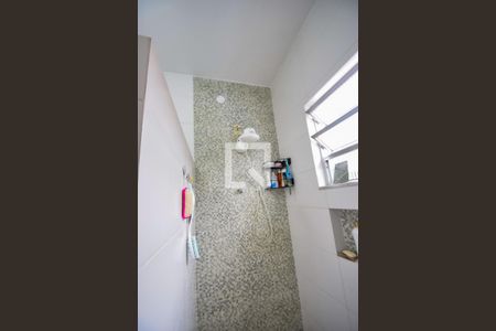 Casa à venda com 360m², 4 quartos e 4 vagas Casa à venda com 360m², 4 quartos e 4 vagasBanheiro Social 1
