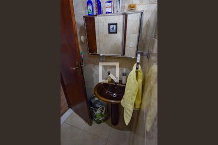 Casa à venda com 360m², 4 quartos e 4 vagas Casa à venda com 360m², 4 quartos e 4 vagasBanheiro Social 2