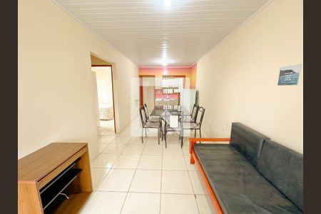 Sala de TV de apartamento para alugar com 3 quartos, 89m² em Ingleses do Rio Vermelho, Florianópolis
