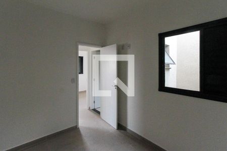 Quarto 02 de casa de condomínio para alugar com 2 quartos, 35m² em Chácara Mafalda, São Paulo
