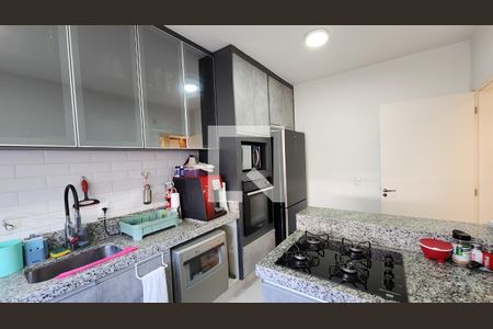 Cozinha de casa de condomínio à venda com 3 quartos, 95m² em Engordadouro, Jundiaí