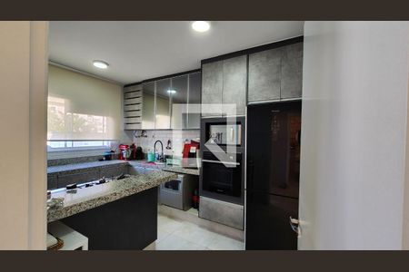 Cozinha de casa de condomínio à venda com 3 quartos, 95m² em Engordadouro, Jundiaí