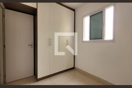 Quarto 2 de apartamento para alugar com 2 quartos, 44m² em Vila Alpina, Santo André