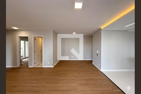 Sala de apartamento para alugar com 3 quartos, 109m² em Santo Amaro, São Paulo