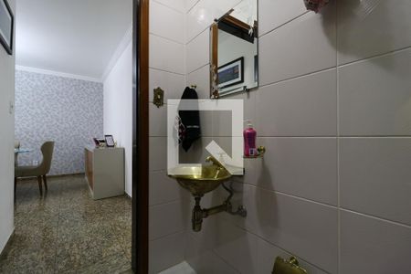 Casa à venda com 452m², 4 quartos e 12 vagasLavabo