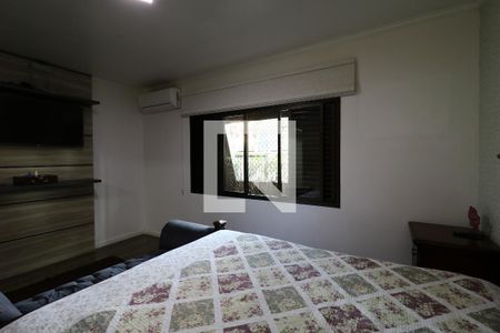 Casa à venda com 452m², 4 quartos e 12 vagasSuíte 4