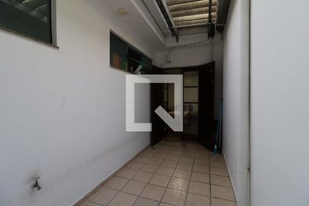 Casa à venda com 452m², 4 quartos e 12 vagasJardim de Inverno da Suíte 2