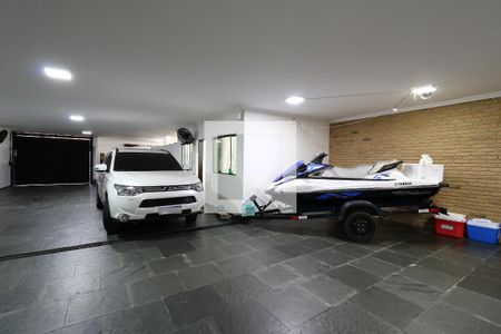 Casa à venda com 452m², 4 quartos e 12 vagasGaragem