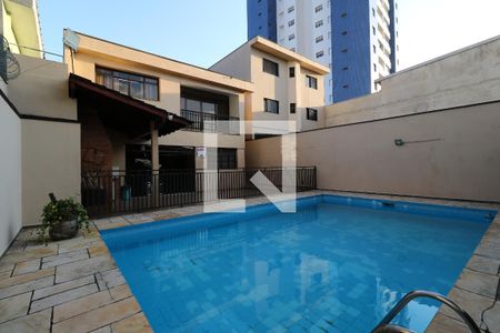 Casa à venda com 452m², 4 quartos e 12 vagasPiscina