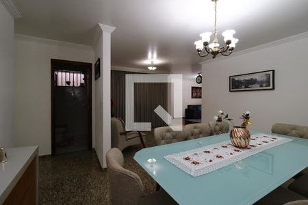 Casa à venda com 452m², 4 quartos e 12 vagasSala de Jantar