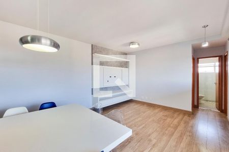 Sala de apartamento para alugar com 2 quartos, 70m² em Jardim Veneza, São José dos Campos