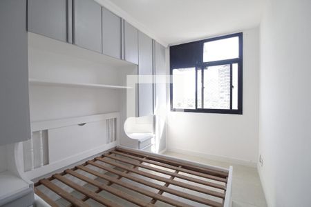 Apartamento para alugar com 70m², 3 quartos e 1 vagaSuíte