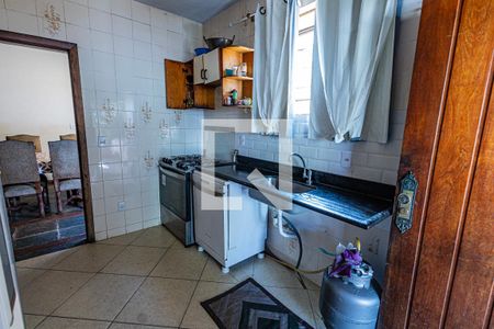 Casa à venda com 360m², 3 quartos e 2 vagasCozinha