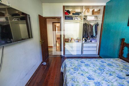 Casa à venda com 360m², 3 quartos e 2 vagasQuarto 2