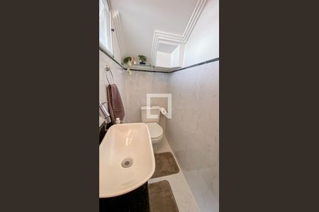 Lavabo de casa de condomínio à venda com 3 quartos, 130m² em Vila Metalurgica, Santo André