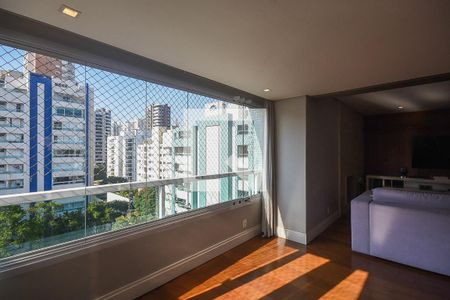 Varanda de apartamento à venda com 4 quartos, 168m² em Real Parque, São Paulo