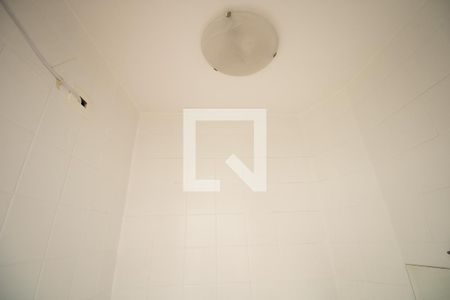 Apartamento para alugar com 72m², 2 quartos e 1 vaga Apartamento para alugar com 72m², 2 quartos e 1 vagaBanheiro de serviço
