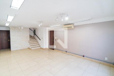 Sala de casa à venda com 4 quartos, 180m² em Jabaquara, São Paulo