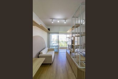 Sala de kitnet/studio à venda com 1 quarto, 42m² em Campo Belo, São Paulo