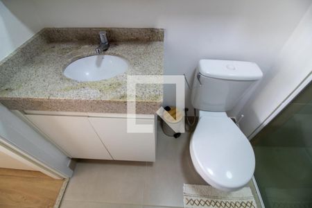 Banheiro de kitnet/studio para alugar com 1 quarto, 42m² em Campo Belo, São Paulo