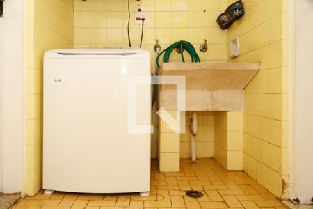 Casa para alugar com 130m², 3 quartos e 2 vagas Casa para alugar com 130m², 3 quartos e 2 vagasÁrea de Serviço