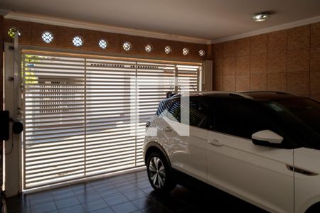 Casa para alugar com 130m², 3 quartos e 2 vagas Casa para alugar com 130m², 3 quartos e 2 vagasÁrea Externa