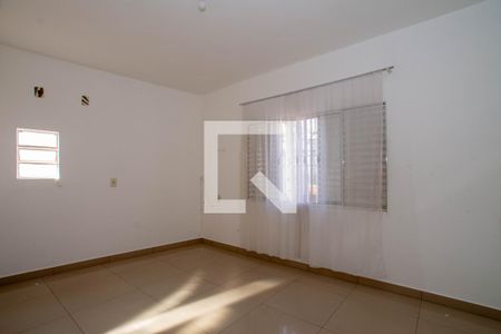 Quarto 2 de casa para alugar com 2 quartos, 80m² em Jardim Santa Mena, Guarulhos