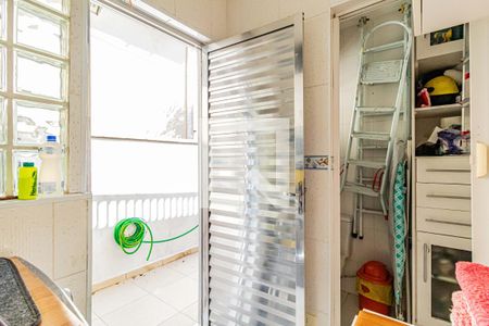 Casa à venda com 150m², 3 quartos e 4 vagasLavanderia