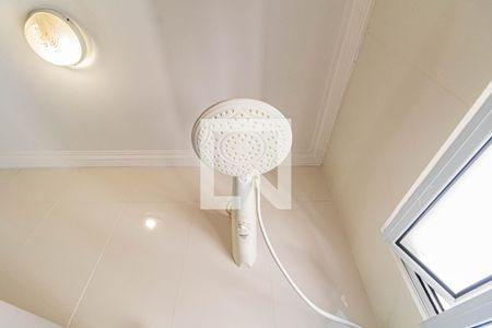 Casa à venda com 150m², 3 quartos e 4 vagasSuite 01 - Banheiro