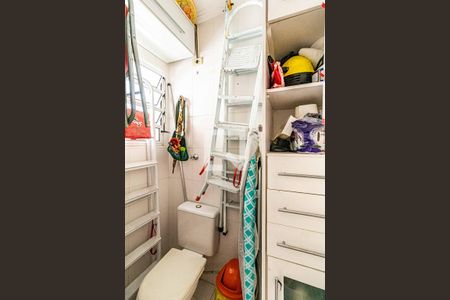 Casa à venda com 150m², 3 quartos e 4 vagasLavanderia