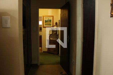 Hall dos quartos de apartamento para alugar com 3 quartos, 166m² em Jardim Paulista, São Paulo
