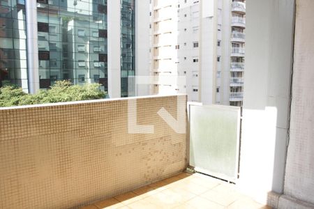 Varanda de apartamento para alugar com 3 quartos, 166m² em Jardim Paulista, São Paulo