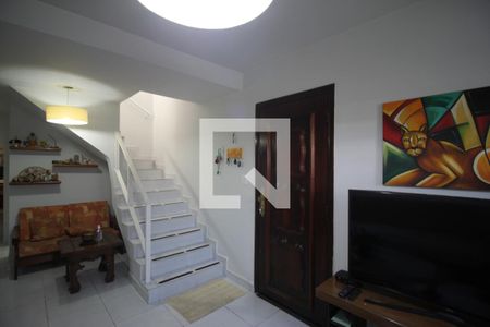 Sala de casa à venda com 3 quartos, 150m² em Vila Santa Maria, São Paulo