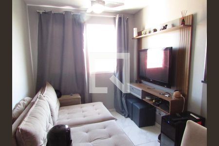 Sala de apartamento para alugar com 2 quartos, 45m² em Vila Suzana, São Paulo