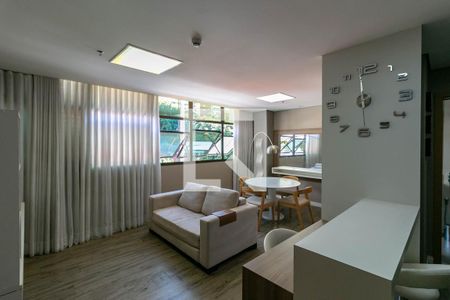 Apartamento para alugar com 1 quarto, 55m² em Coracao de Jesus, Belo Horizonte