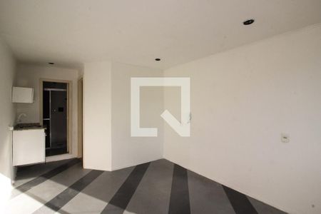 Sala/Quarto de kitnet/studio para alugar com 1 quarto, 22m² em Azenha, Porto Alegre