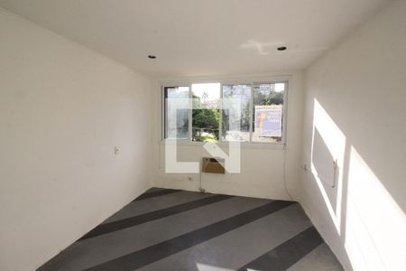 Sala/Quarto de kitnet/studio para alugar com 1 quarto, 22m² em Azenha, Porto Alegre