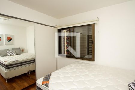 Quarto 1 de apartamento à venda com 3 quartos, 115m² em Itaim Bibi, São Paulo