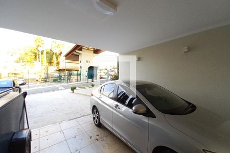 Casa de condomínio à venda com 345m², 3 quartos e 6 vagas Casa de condomínio à venda com 345m², 3 quartos e 6 vagasGaragem