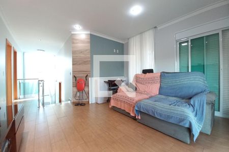 Casa de condomínio à venda com 345m², 3 quartos e 6 vagas Casa de condomínio à venda com 345m², 3 quartos e 6 vagasSala de TV - Segundo Andar